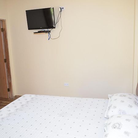 Hotel e Pousada O Casarão Palmeiras  Quarto foto