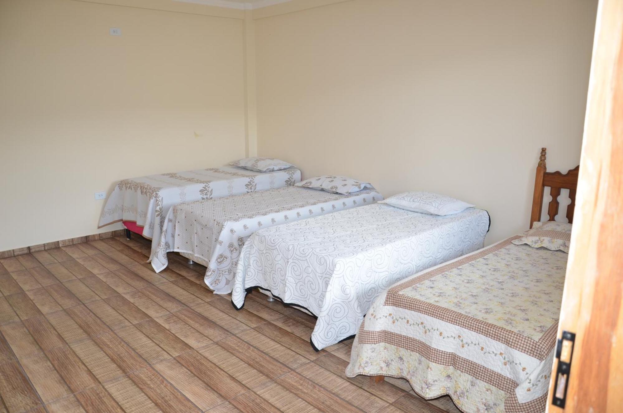 Hotel e Pousada O Casarão Palmeiras  Quarto foto