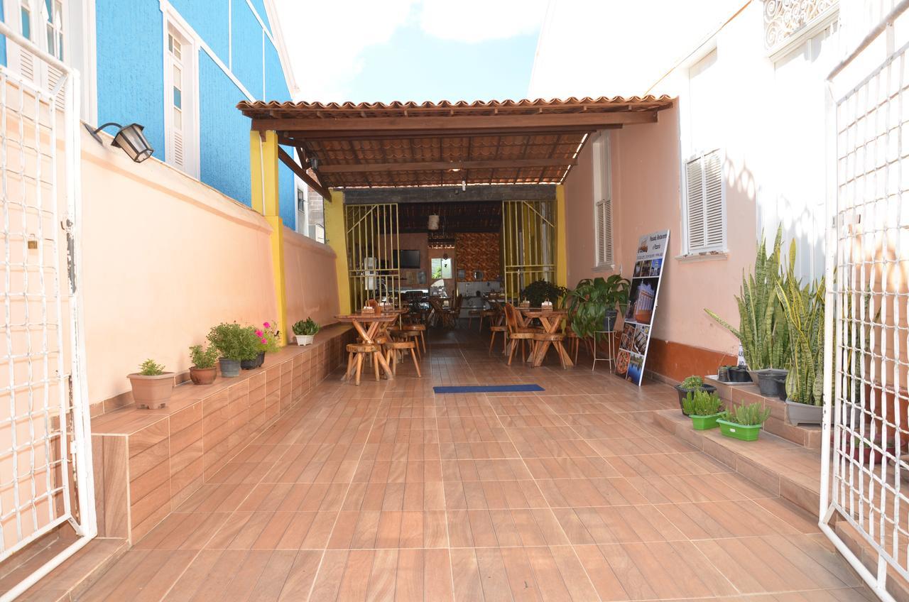 Hotel e Pousada O Casarão Palmeiras  Exterior foto